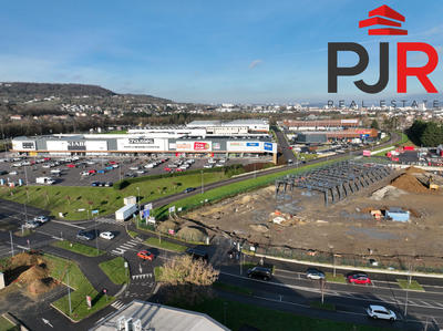 Local commercial - 440 m²