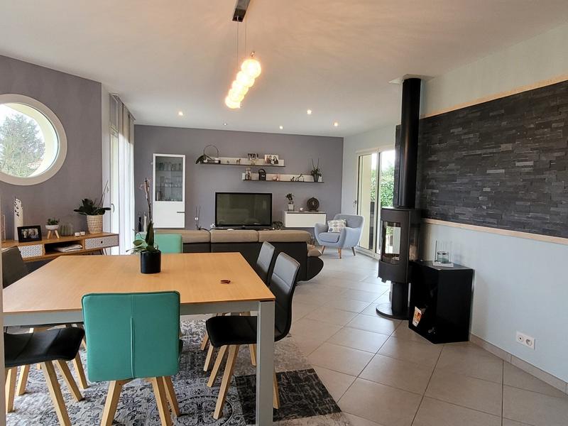 Maison - 139 m² - 6 pièces