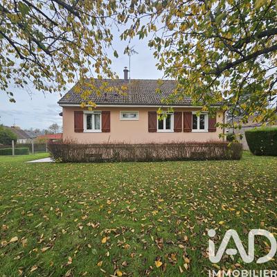 Maison - 82 m² - 4 pièces