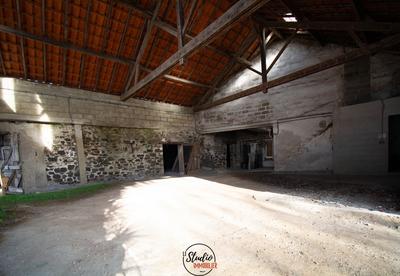 Maison ancienne - 249 m² - 4 pièces