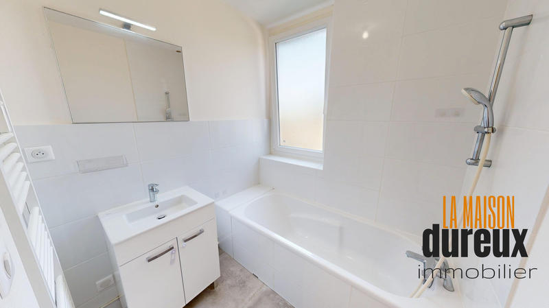 Maison ancienne - 171 m² - 8 pièces