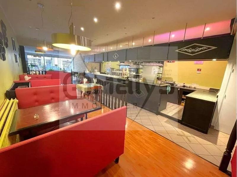 Immeuble mixte - 378 m²