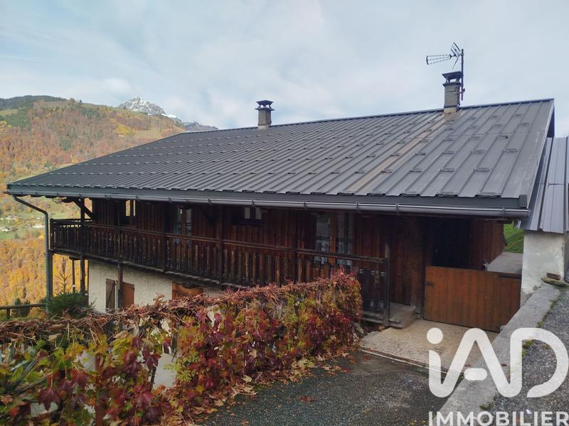 Maison - 224 m² - 5 pièces