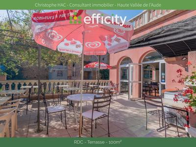 Maison - 670 m² - 13 pièces