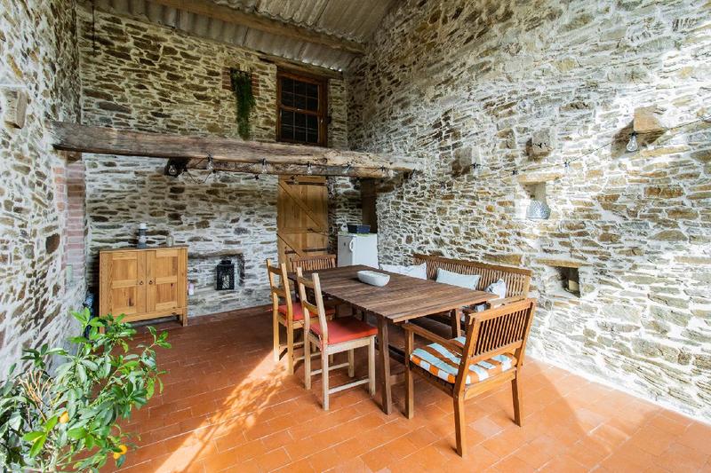 Maison en pierre - 131 m² - 6 pièces