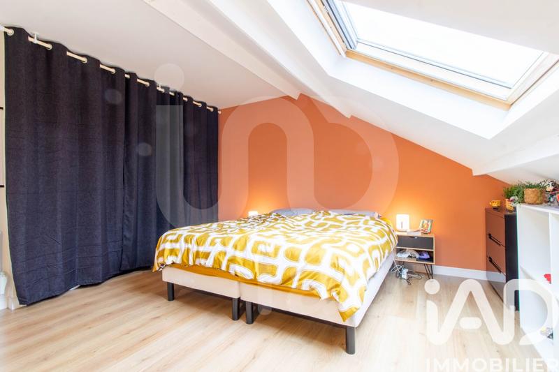 Loft - 83 m² - 3 pièces