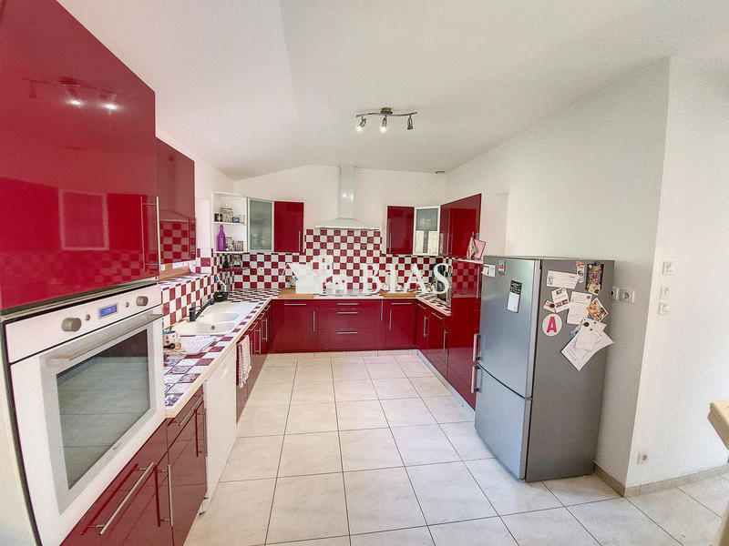 Maison traditionnelle - 127 m² - 5 pièces