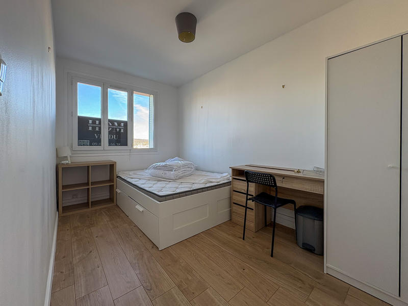 Appartement - 81 m² - 5 pièces