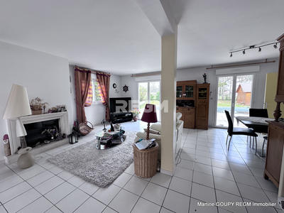 Maison - 158 m² - 5 pièces