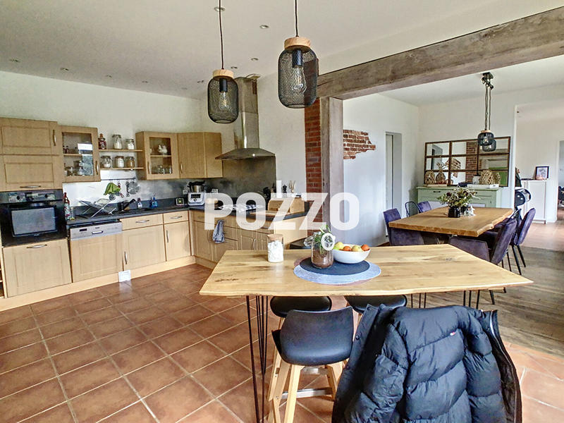 Maison - 164 m² - 5 pièces