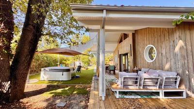 Villa - 150 m² - 6 pièces