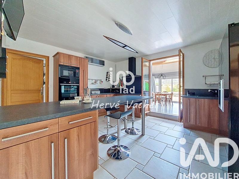 Ferme - 251 m² - 6 pièces