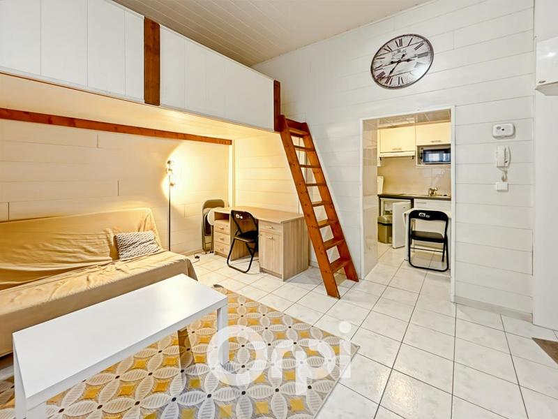 Studio - 19 m² - 1 pièce