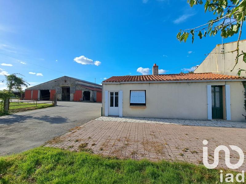Maison de village - 250 m² - 9 pièces