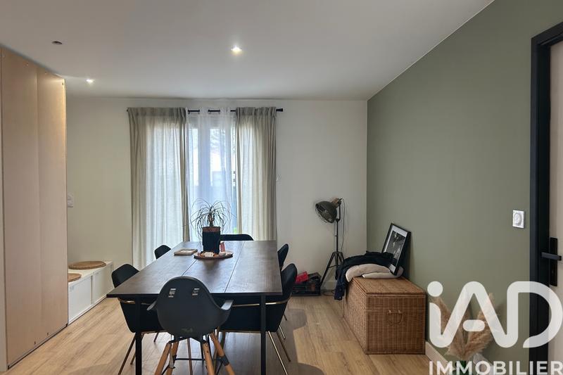 Maison - 98 m² - 4 pièces