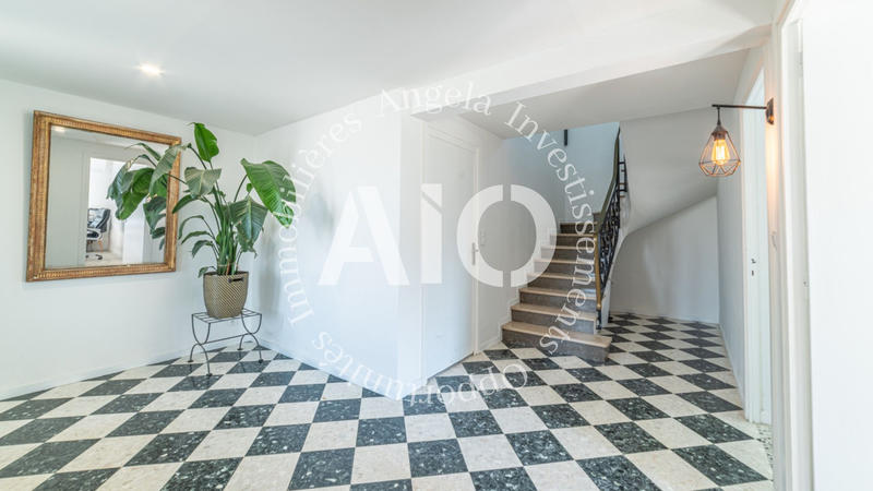 Maison - 168 m² - 5 pièces