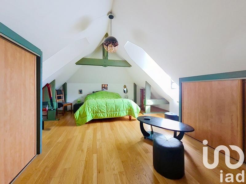 Maison - 206 m² - 8 pièces