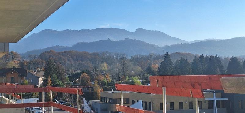 Appartement - 99 m² - 4 pièces