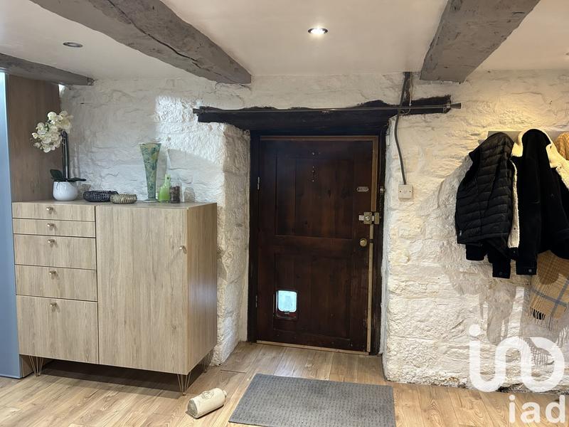 Maison - 379 m² - 10 pièces