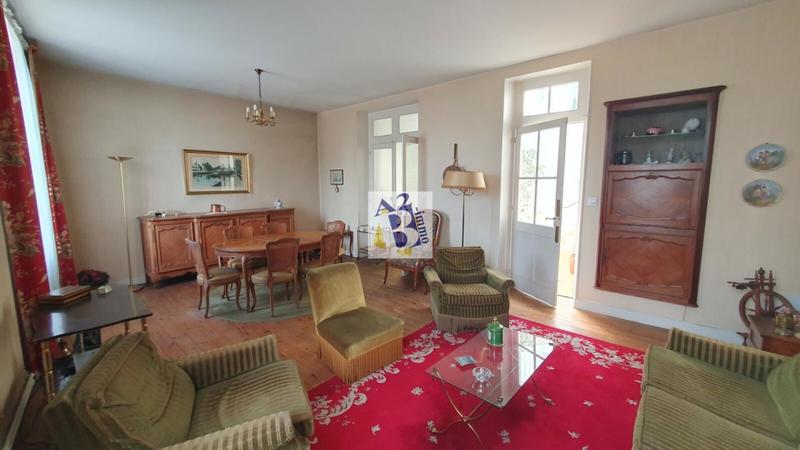 Maison de ville - 112 m² - 6 pièces