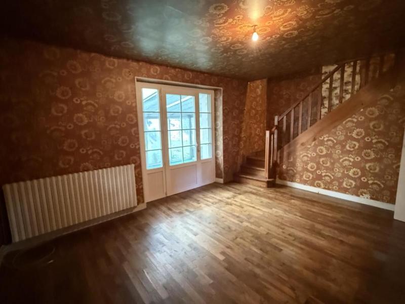 Maison en pierre - 69 m² - 5 pièces