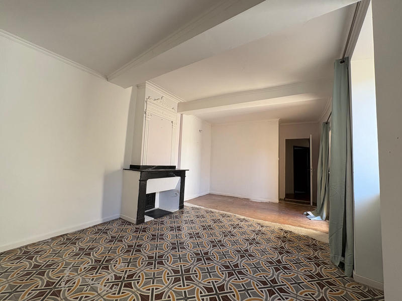 Maison - 228 m² - 6 pièces