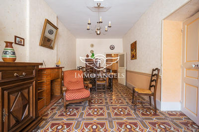 Maison ancienne - 286 m² - 10 pièces