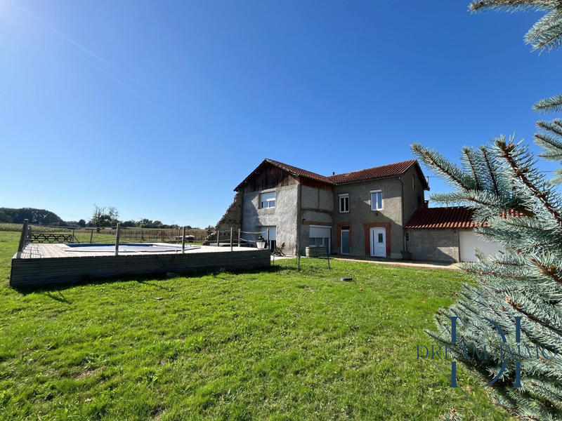 Maison - 168 m² - 4 pièces