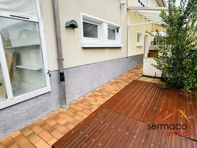 Maison - 150 m² - 8 pièces