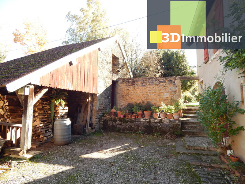 Maison - 198 m² - 8 pièces