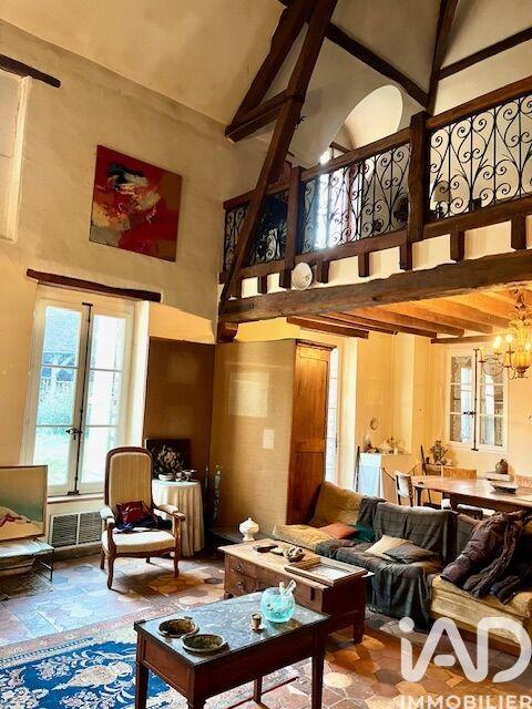 Maison - 320 m² - 9 pièces