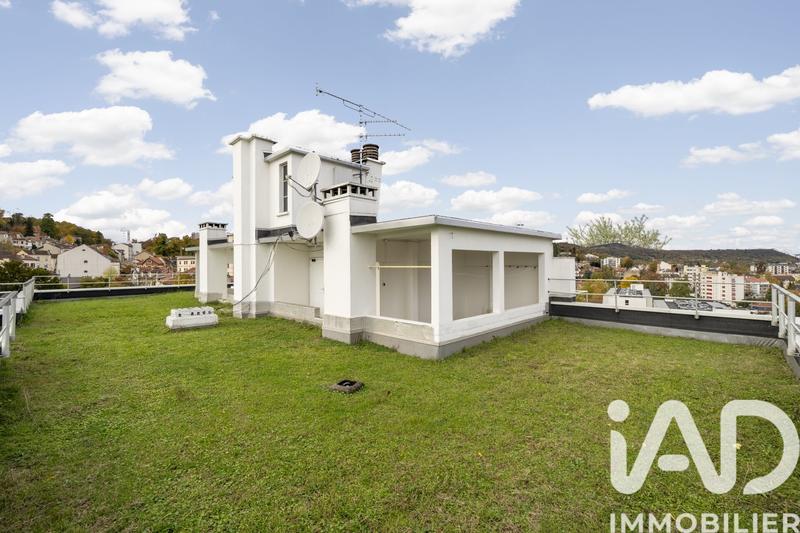 Appartement - 96 m² - 4 pièces