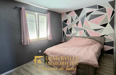 Maison - 169 m² - 6 pièces