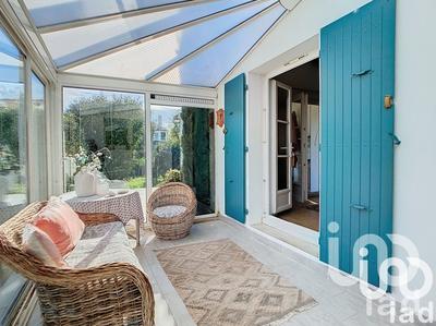 Maison - 122 m² - 5 pièces