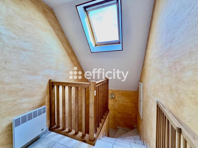 Pavillon - 183 m² - 8 pièces