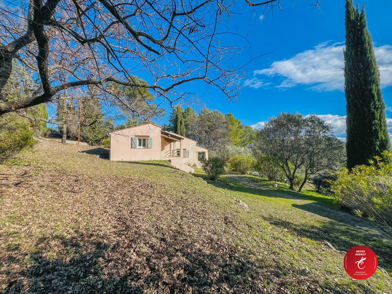 Villa - 96 m² - 5 pièces