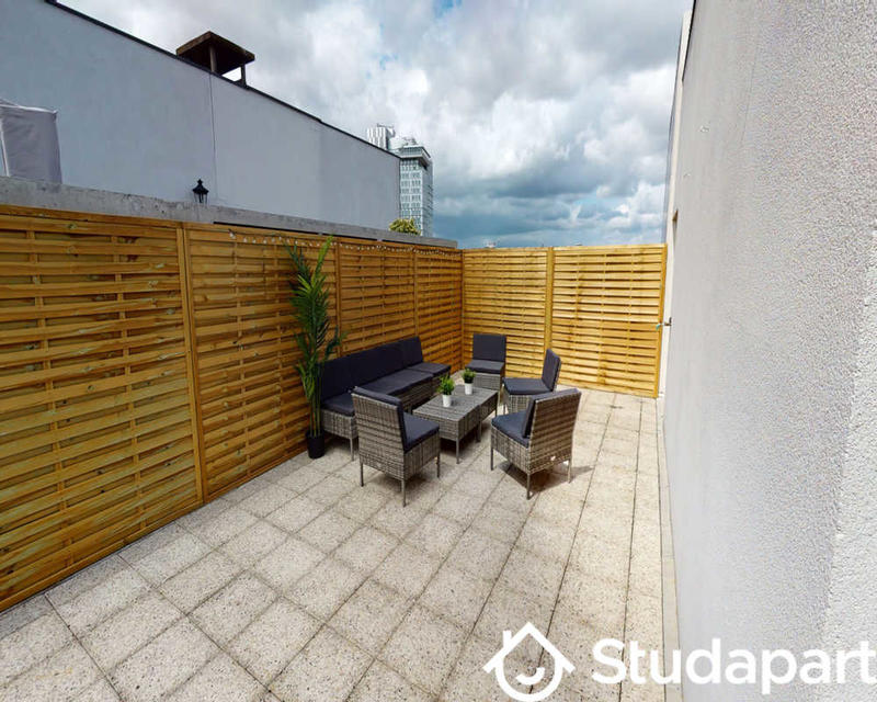 Chambre - 140 m² - 1 pièce