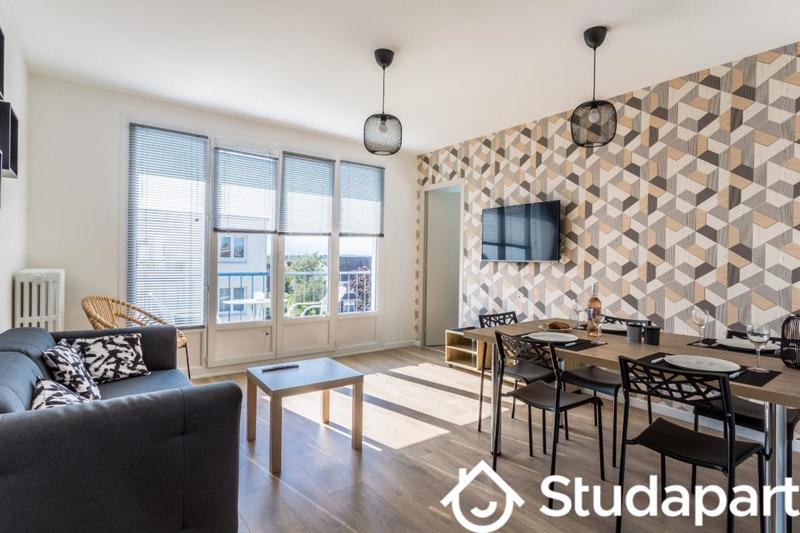 Chambre - 10 m² - 1 pièce