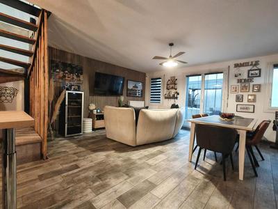 Maison - 85 m² - 4 pièces