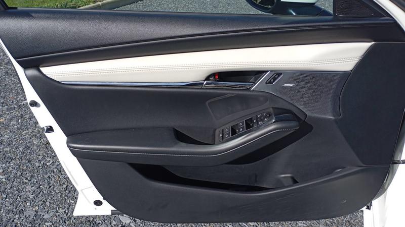 Mazda 3 IV 2.0 Skyactiv-X Mild Hybrid 180 100eme Anniversaire