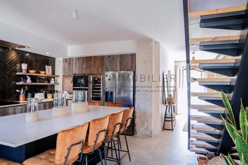 Maison de ville - 215 m² - 6 pièces