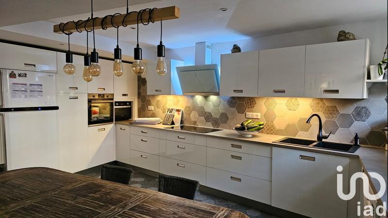 Appartement - 117 m² - 5 pièces