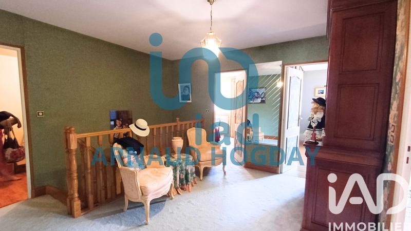 Maison - 188 m² - 8 pièces