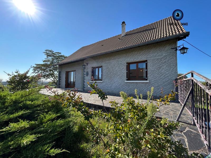 Maison ancienne - 213 m² - 5 pièces