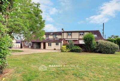 Maison ancienne - 200 m² - 6 pièces