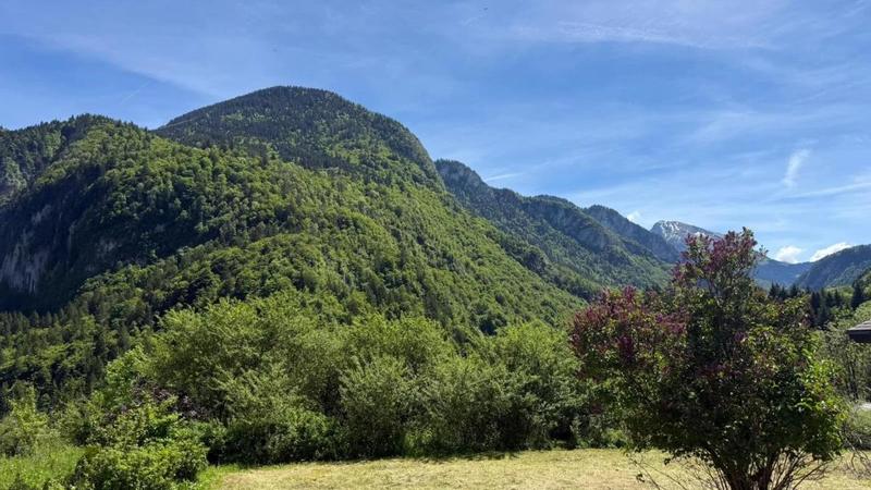 Maison - 167 m² - 8 pièces