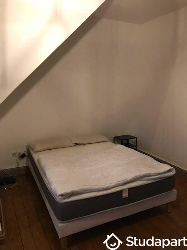 Chambre - 15 m² - 1 pièce