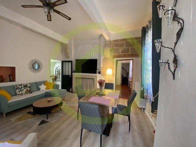 Maison - 137 m² - 6 pièces