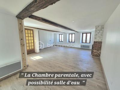 Maison - 140 m² - 5 pièces