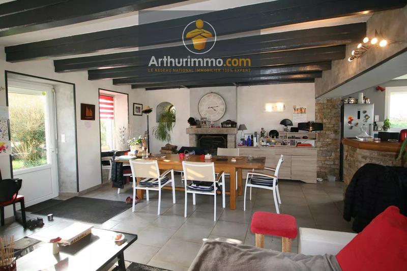 Maison - 99 m² - 4 pièces